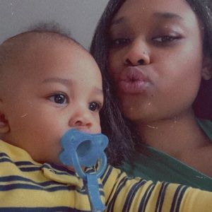 Meet your Posher, Lashae